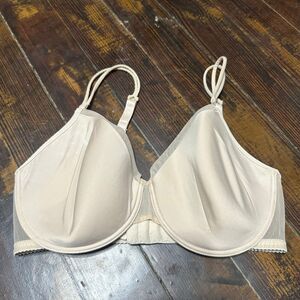 Wacoal retro chic nude semi sheer lacy sides 36D bra